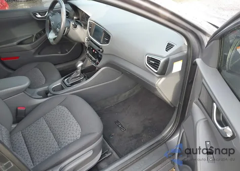 2019 Hyundai Ioniq Hybrid Sel z USA, uszkodzony, nr VIN KMHC75LC2KU114696